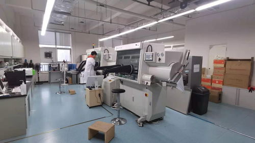 薄膜太陽能技術(shù)研究中的新型膜材料制造 智能制造技術(shù)研究所的創(chuàng)新路徑